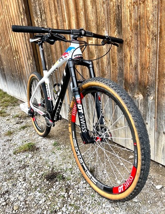 Scott Scale Nino Schurter Mountainbike 44/M 650B Sonderlackierung