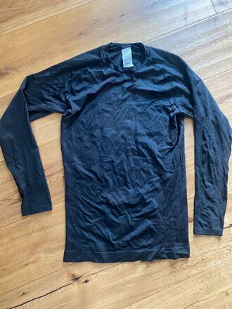 Rennrad Kleidung in XL-2XL + Helm, Schuhe, Trikots uvm.