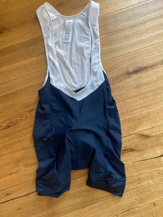 Rennrad Kleidung in XL-2XL + Helm, Schuhe, Trikots uvm.