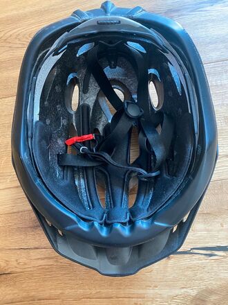 Rennrad Kleidung in XL-2XL + Helm, Schuhe, Trikots uvm.