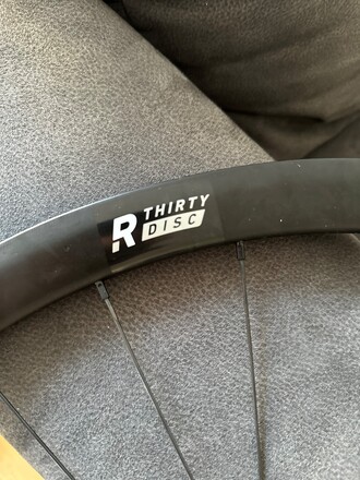 Rose R Thirty Rennrad Satz