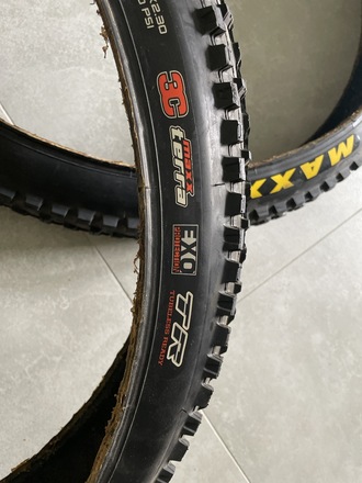 Reifenkombi - Maxxis Minion DHR / High Roller II 26 x 2.30