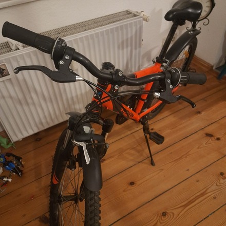 B-TWIN ROCKRIDER500 24x1.95 für Kind