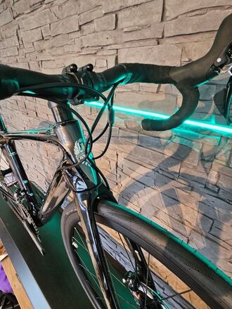 Bianchi Infinito CV Carbon Rennrad 47 XS Disc Ultegra Neu