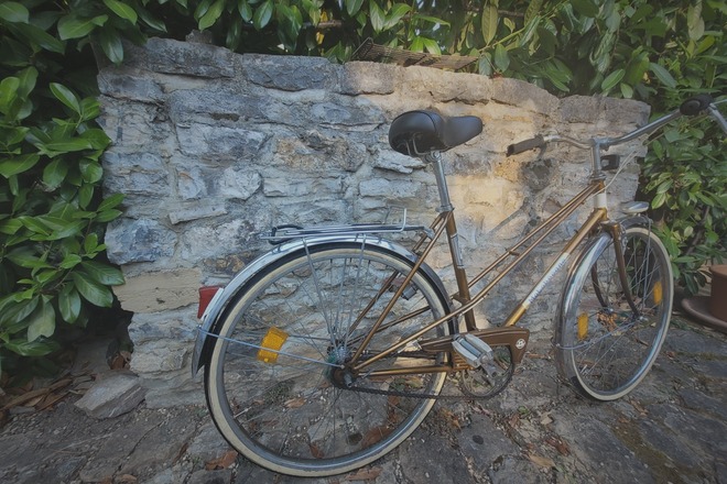 Gut erhaltenes Motobecane Damenrad
