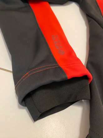 Gore Wear gore-tex Infinium softshell Jacke Bikejacke Top layer