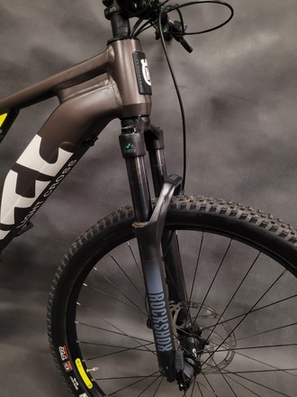 HUSQVARNA LIGHT CROSS LC 2