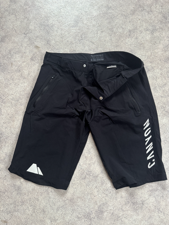 Canyon MTB Hose Short schwarz Gr M