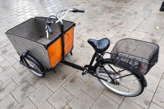 Lastenrad Babboe mit Großem Korb
