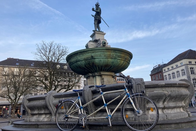 Peugeot Tandem sportlich Vintage Top  €49.- Ticket