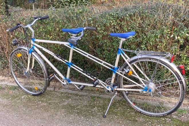 Peugeot Tandem sportlich Vintage Top  €49.- Ticket
