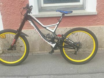 vendita: Specialized Demo 8.1 