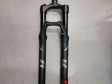 verkaufen: Marzocchi Bomber Z1 Federgabel 29/27,5+ 36mm 140mm Neu