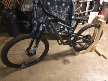 verkaufen: Specialized Status 160 S2 grau wie NEU