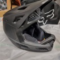 verkaufen: HELM FOX Rpc Mips Ce/Cpsc Matte Carbon mit Tasche