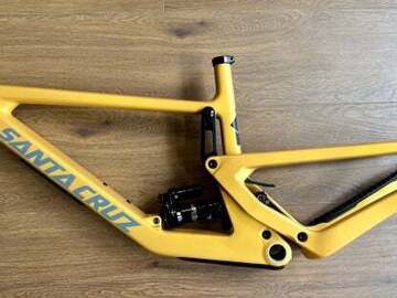 verkaufen: 2022 Santa Cruz Bronson CC-Rahmen (Größe L)